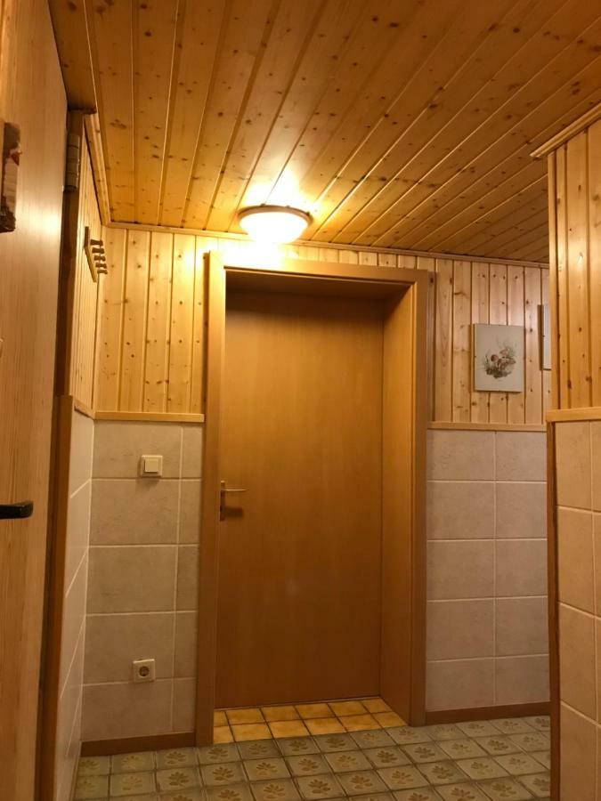 Mittelangeln Schoenes Kellerzimmer Mit Bad 아파트 외부 사진